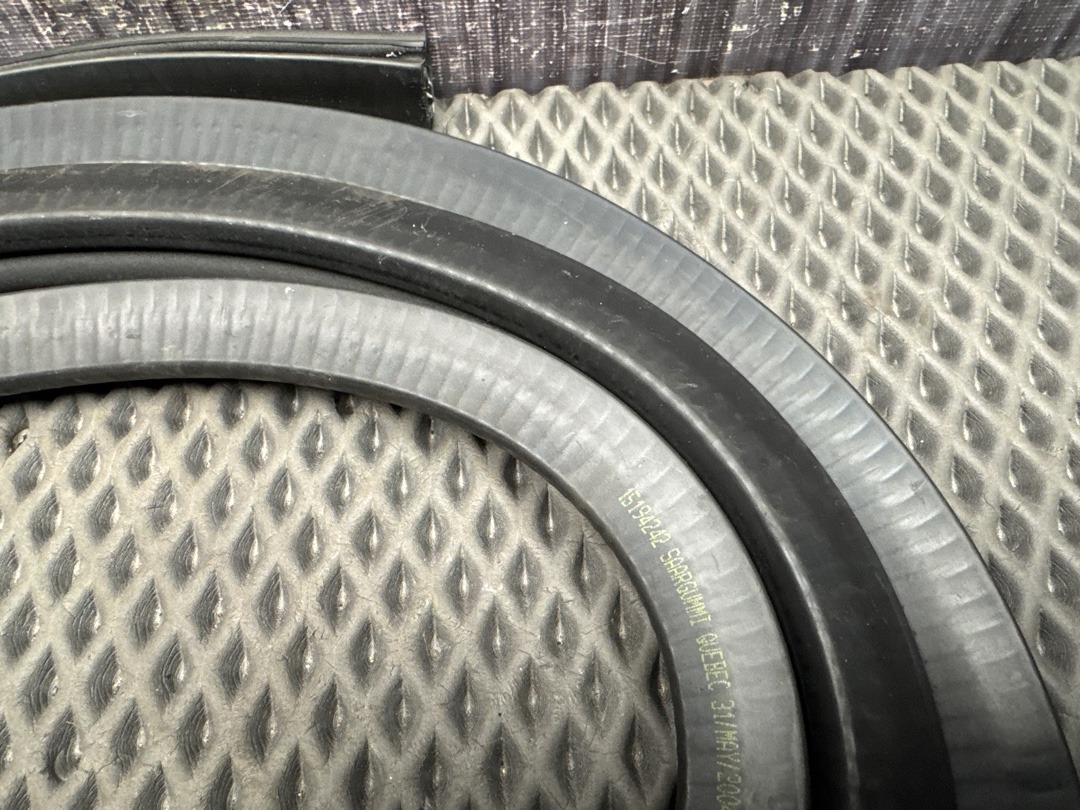 Уплотнитель крышки багажника, 1360 рублей, Красноярск