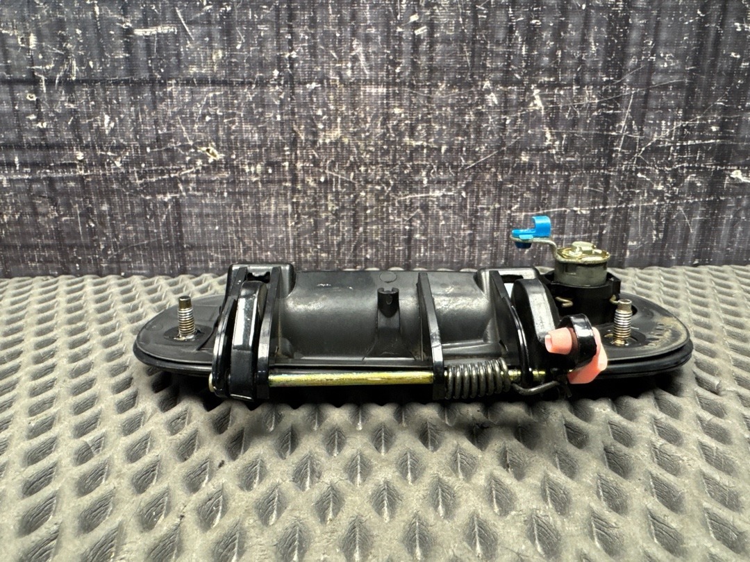 Ручка двери внешняя, 1440 рублей, Красноярск