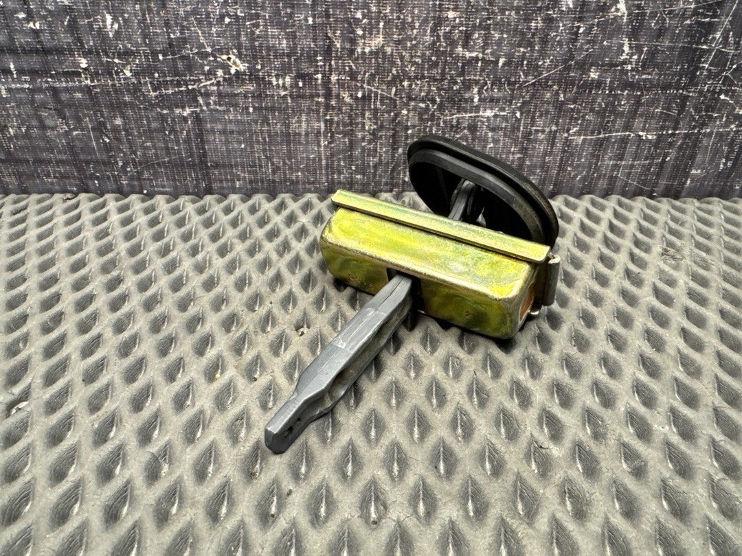 Ограничитель двери, 920 рублей, Красноярск