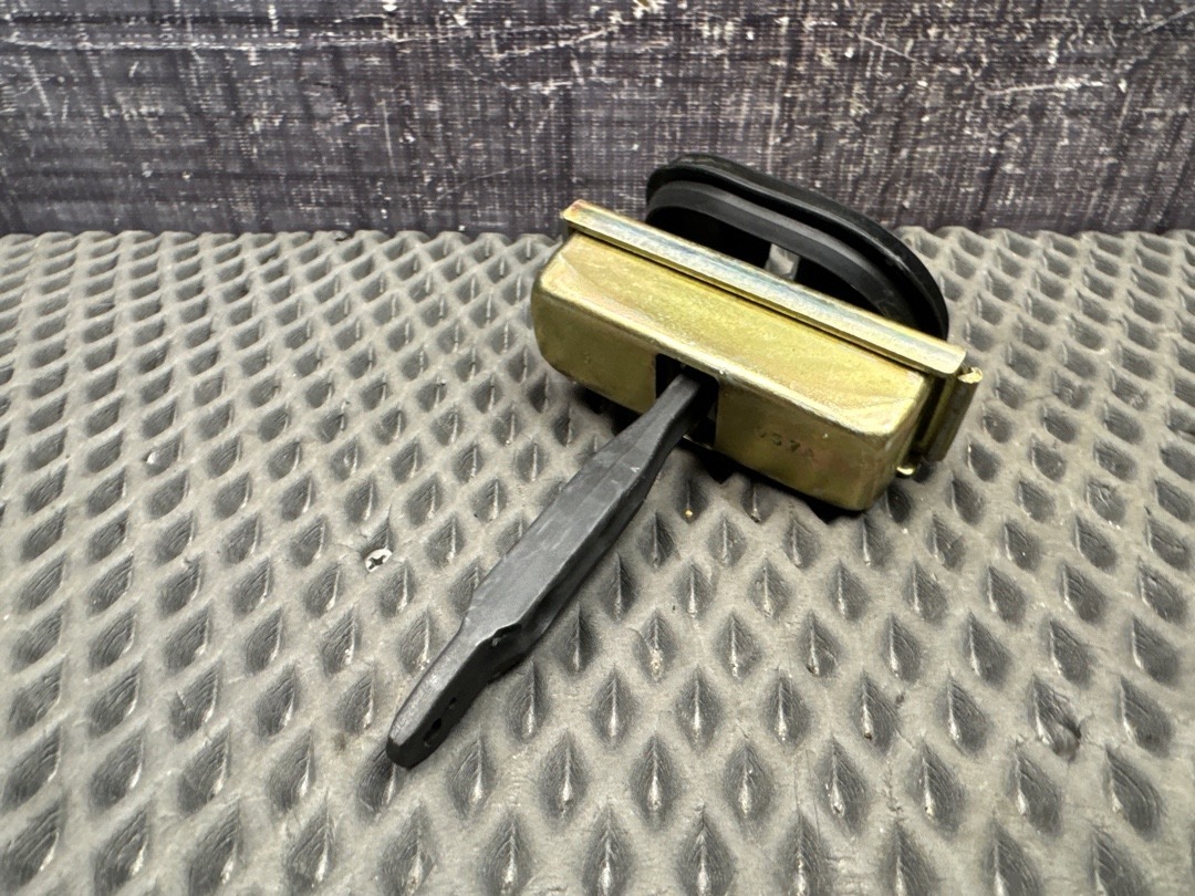 Ограничитель двери, 1670 рублей, Красноярск