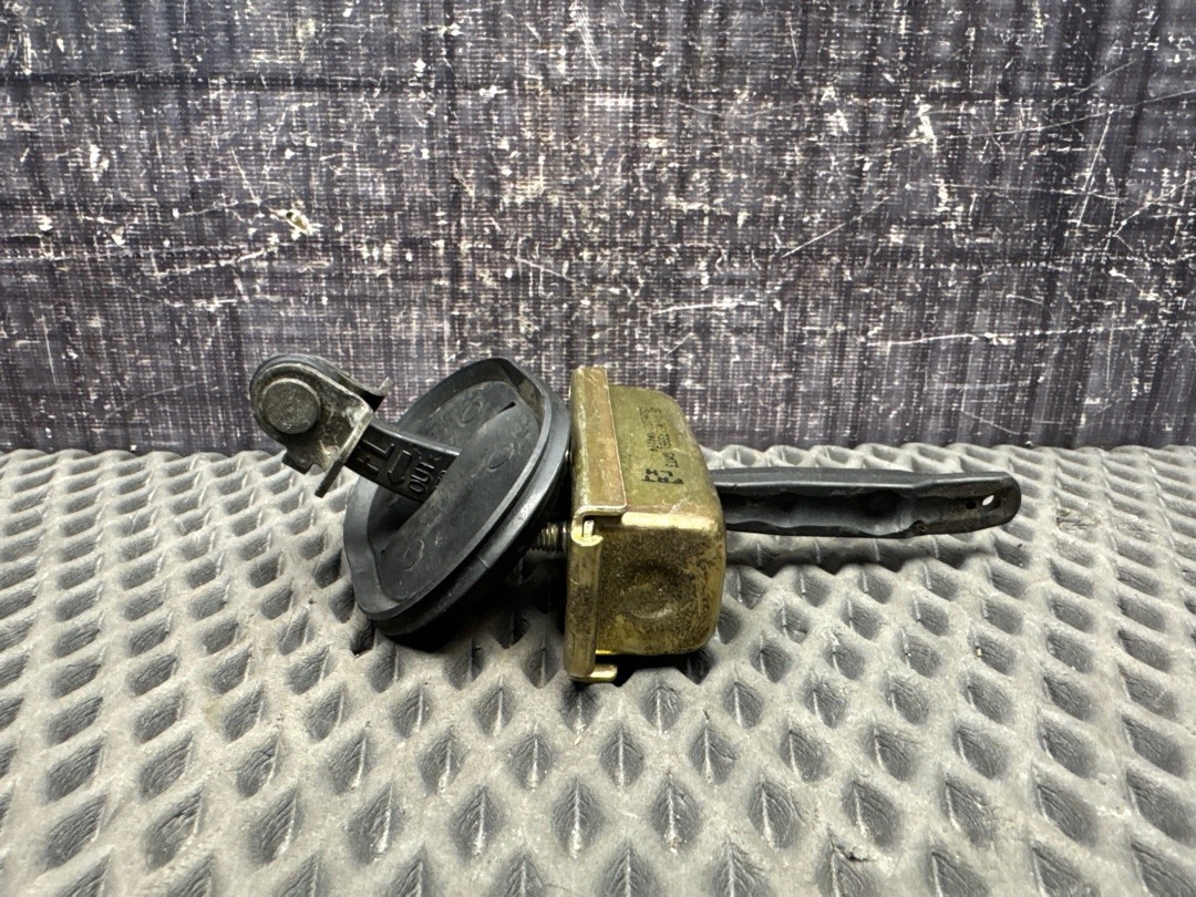 Ограничитель двери, 1670 рублей, Красноярск