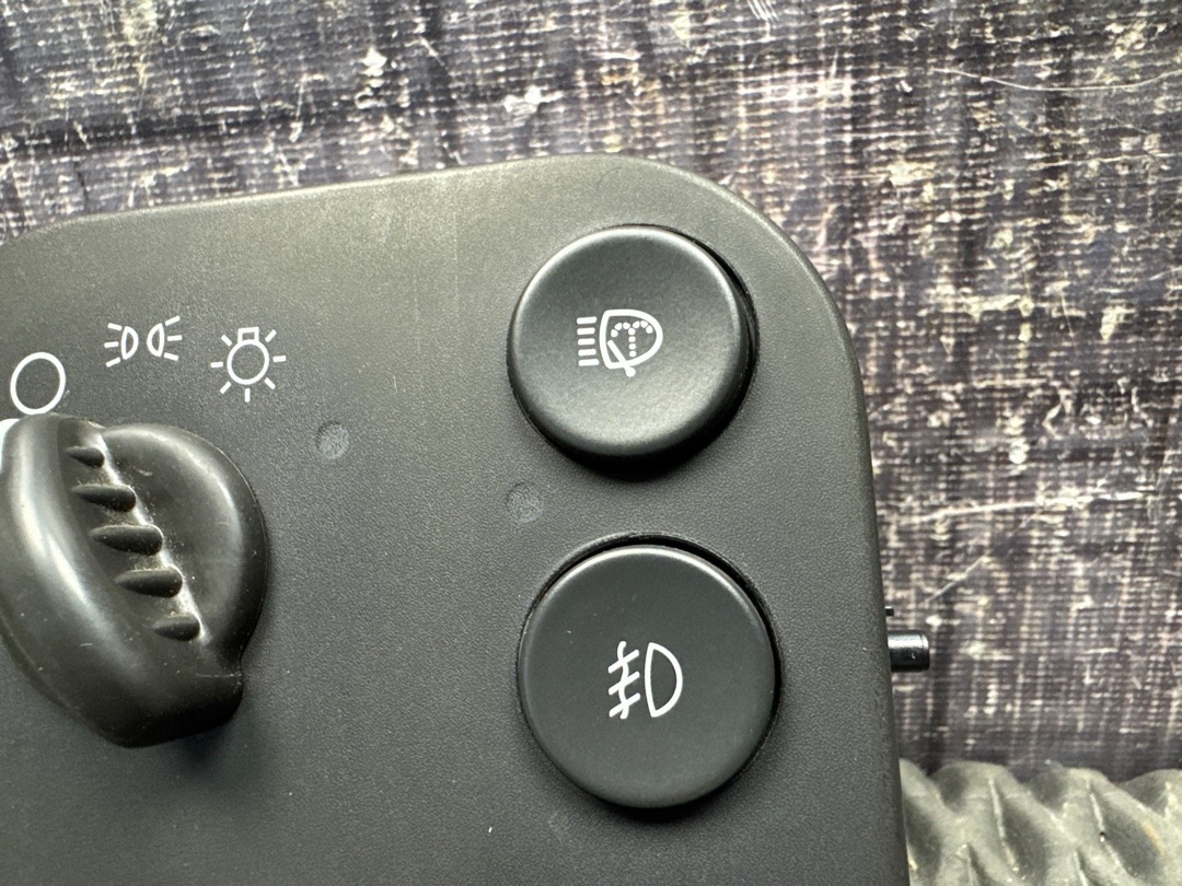 Переключатель света, 1680 рублей, Красноярск