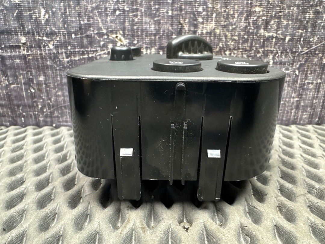 Переключатель света, 1680 рублей, Красноярск