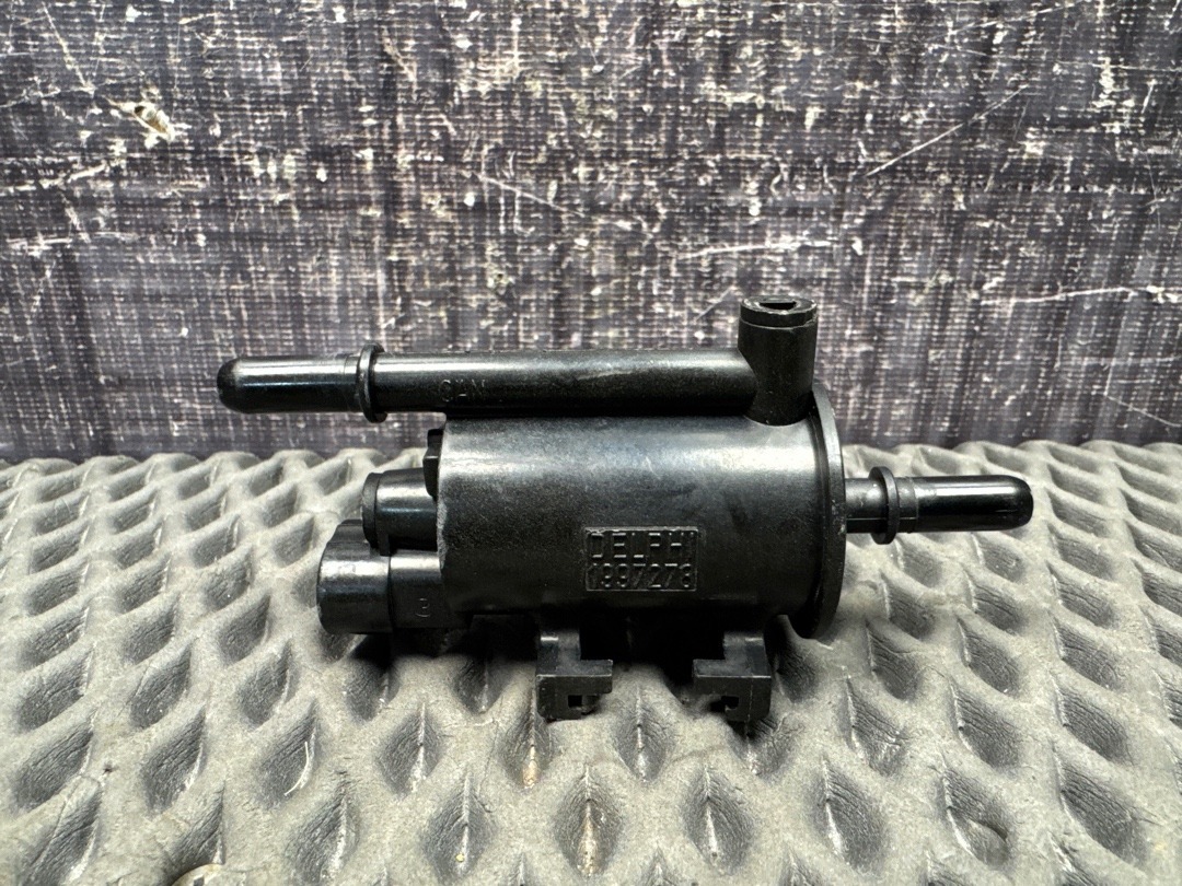 Клапан вентиляции топливного бака, 3880 рублей, Красноярск