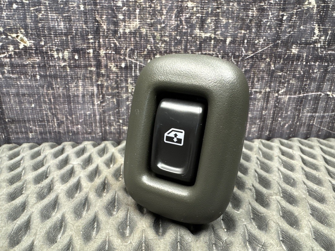 Кнопка стеклоподъемника, 550 рублей, Красноярск