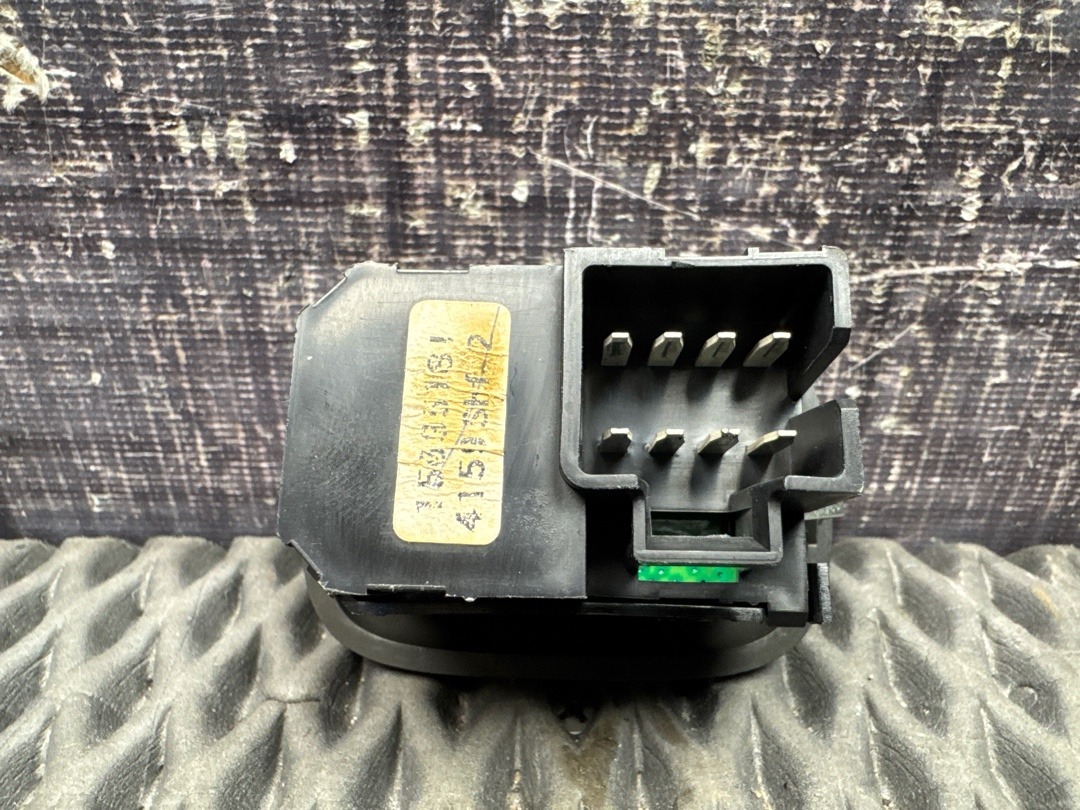 Кнопка стеклоподъемника, 550 рублей, Красноярск