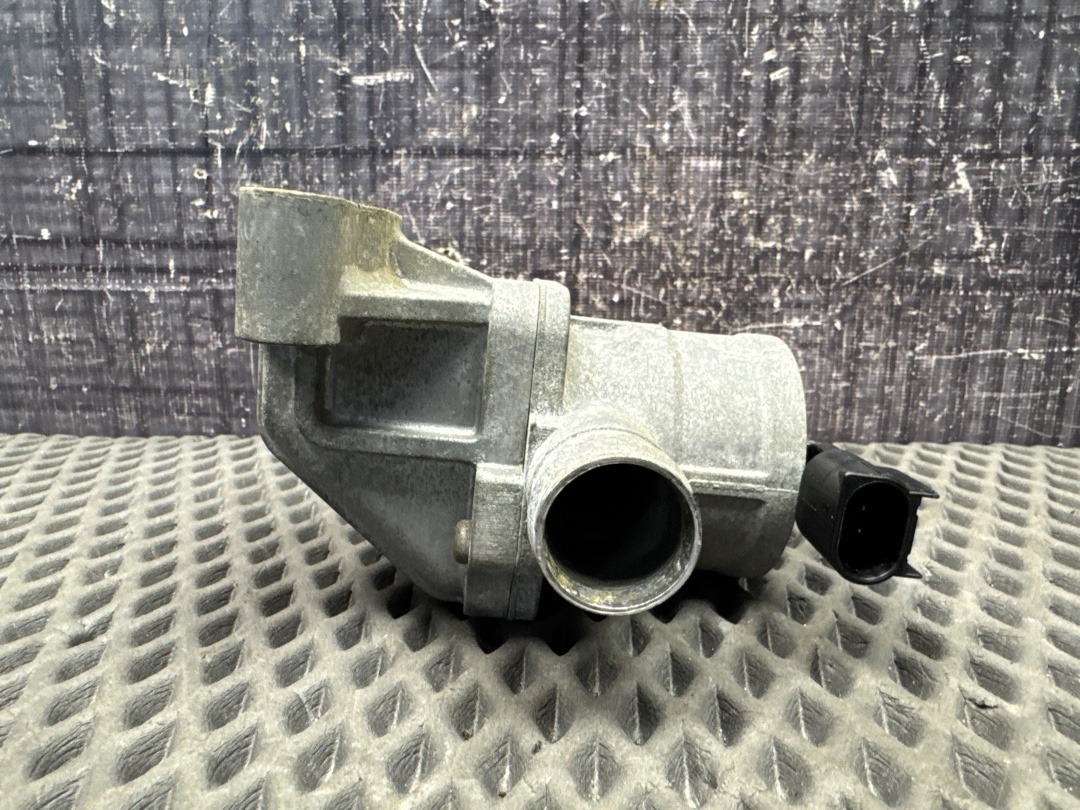 Клапан рециркуляции выхлопных газов, 12620 рублей, Красноярск