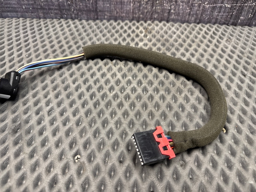 Кнопка регулировки зеркал, 1820 рублей, Красноярск