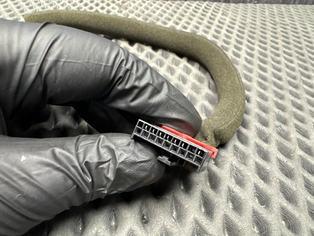 Кнопка регулировки зеркал, 1820 рублей, Красноярск