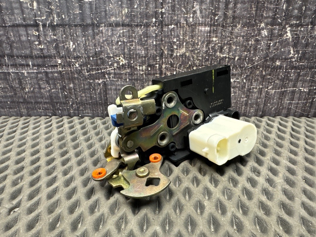 Замок двери, 3040 рублей, Красноярск