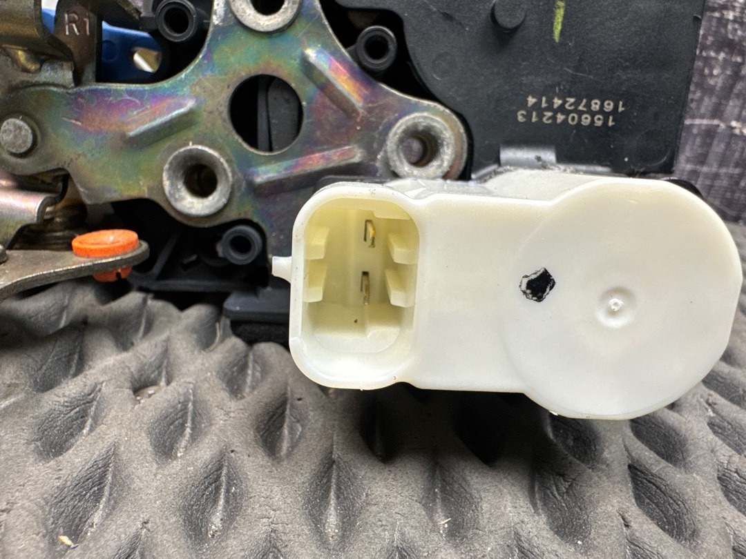 Замок двери, 3040 рублей, Красноярск