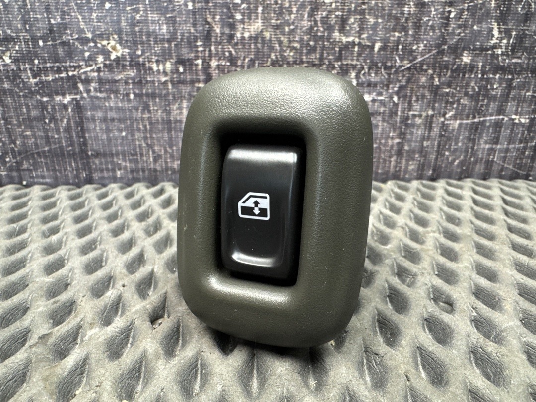 Кнопка стеклоподъемника, 550 рублей, Красноярск