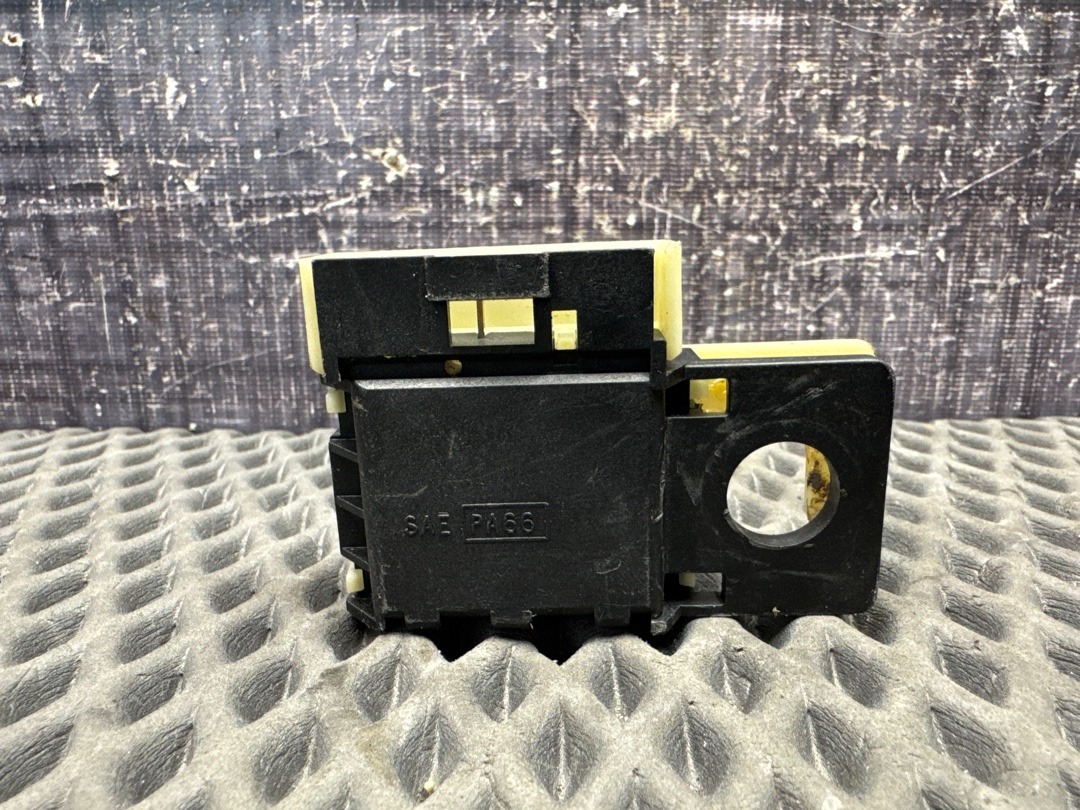 Концевик педали тормоза, 1980 рублей, Красноярск