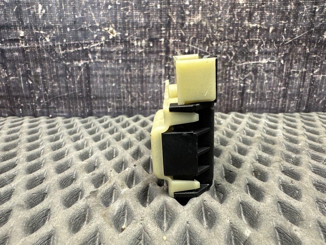 Концевик педали тормоза, 1980 рублей, Красноярск