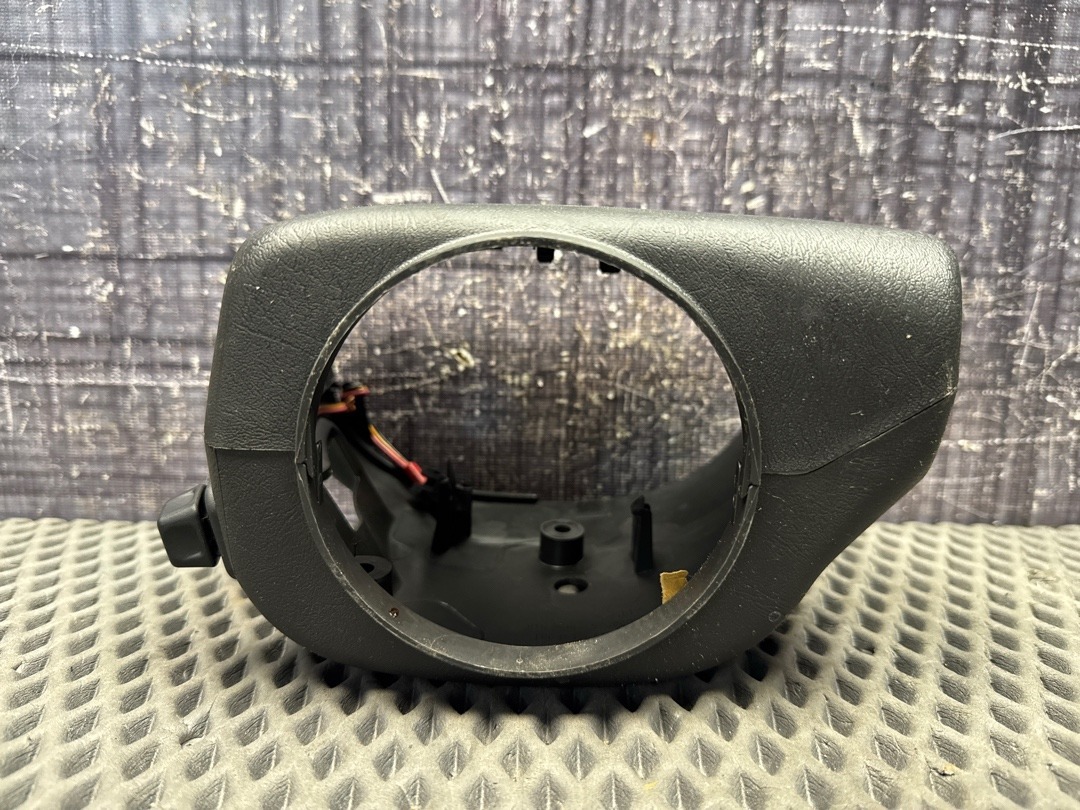 Кожух рулевой колонки, 1360 рублей, Красноярск