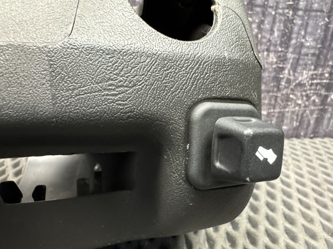 Кожух рулевой колонки, 1360 рублей, Красноярск