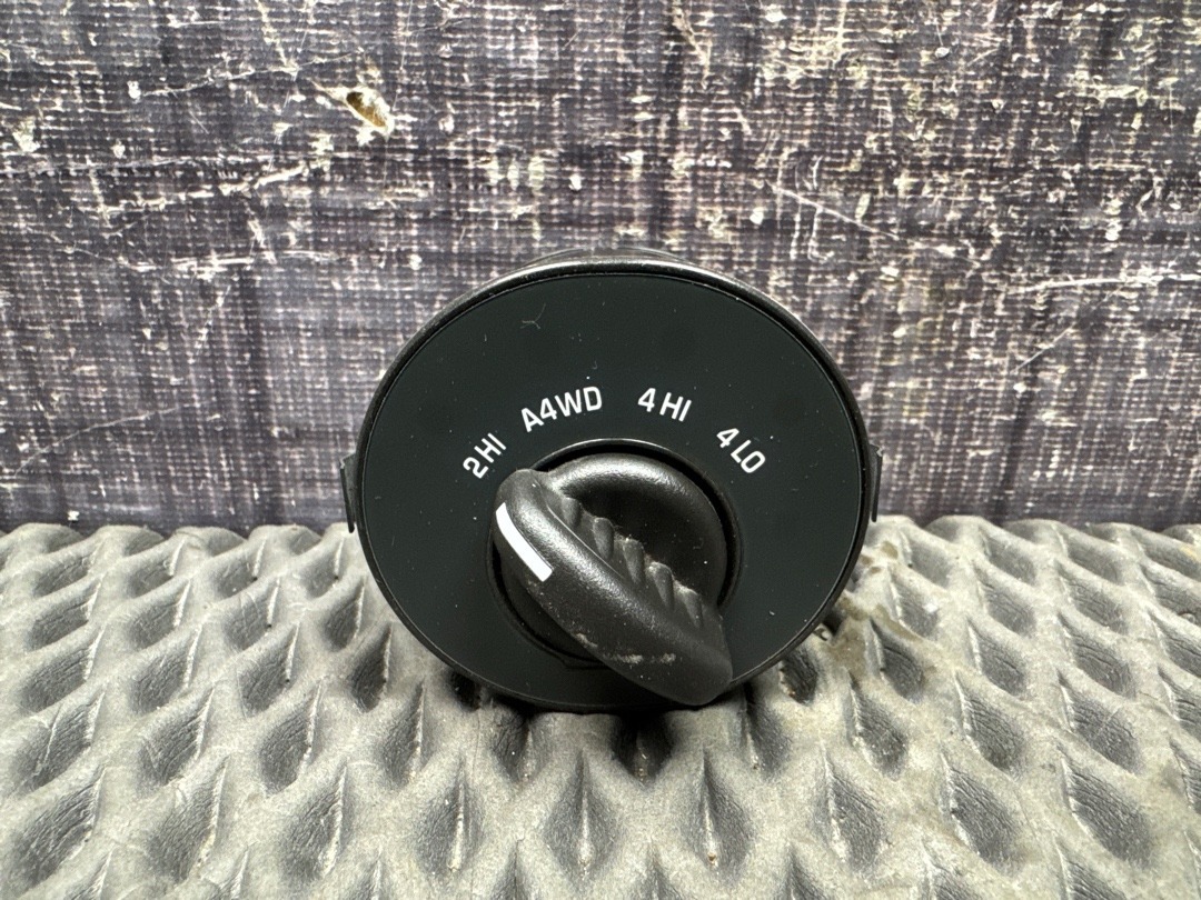 Переключатель блокировки дифференциала, 2830 рублей, Красноярск