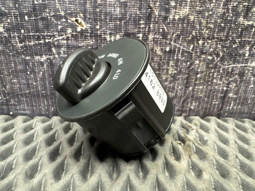 Переключатель блокировки дифференциала, 2830 рублей, Красноярск