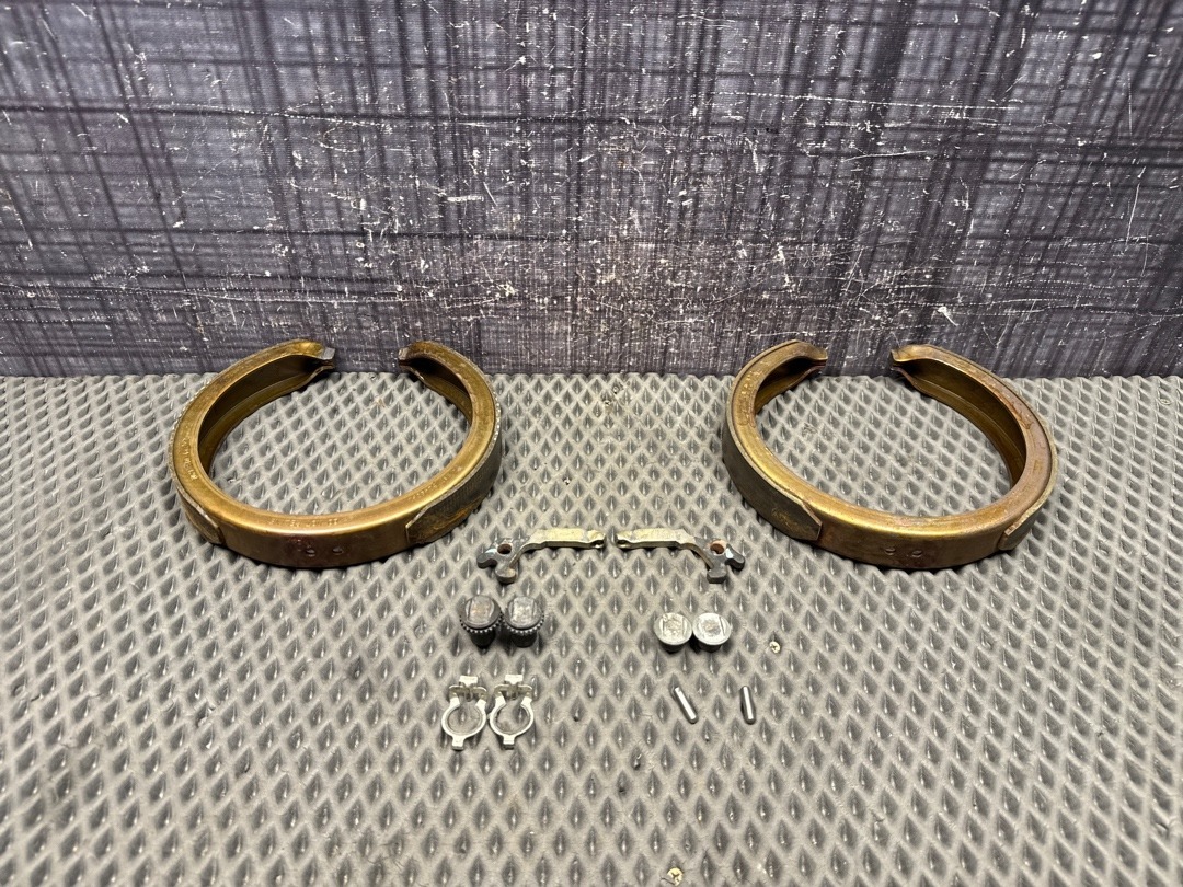 Комплект колодок ручного тормоза, 6760 рублей, Красноярск