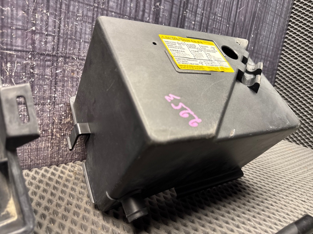 Кожух аккумулятора, 4640 рублей, Красноярск