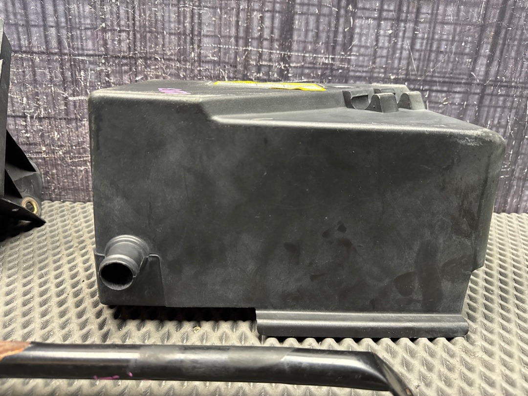 Кожух аккумулятора, 4640 рублей, Красноярск