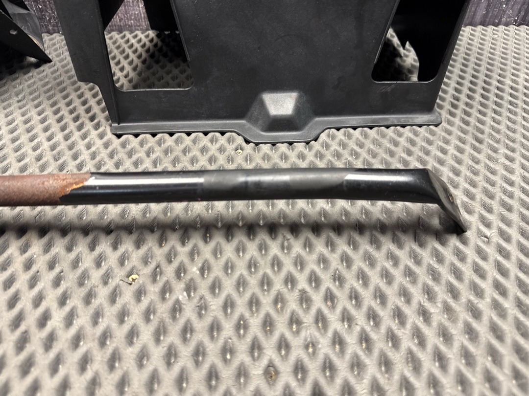 Кожух аккумулятора, 4640 рублей, Красноярск