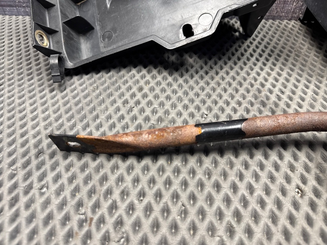 Кожух аккумулятора, 4640 рублей, Красноярск