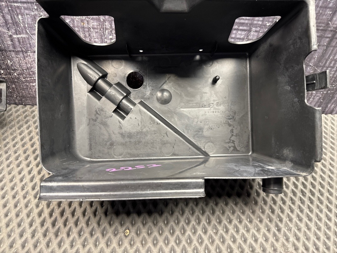 Кожух аккумулятора, 4640 рублей, Красноярск