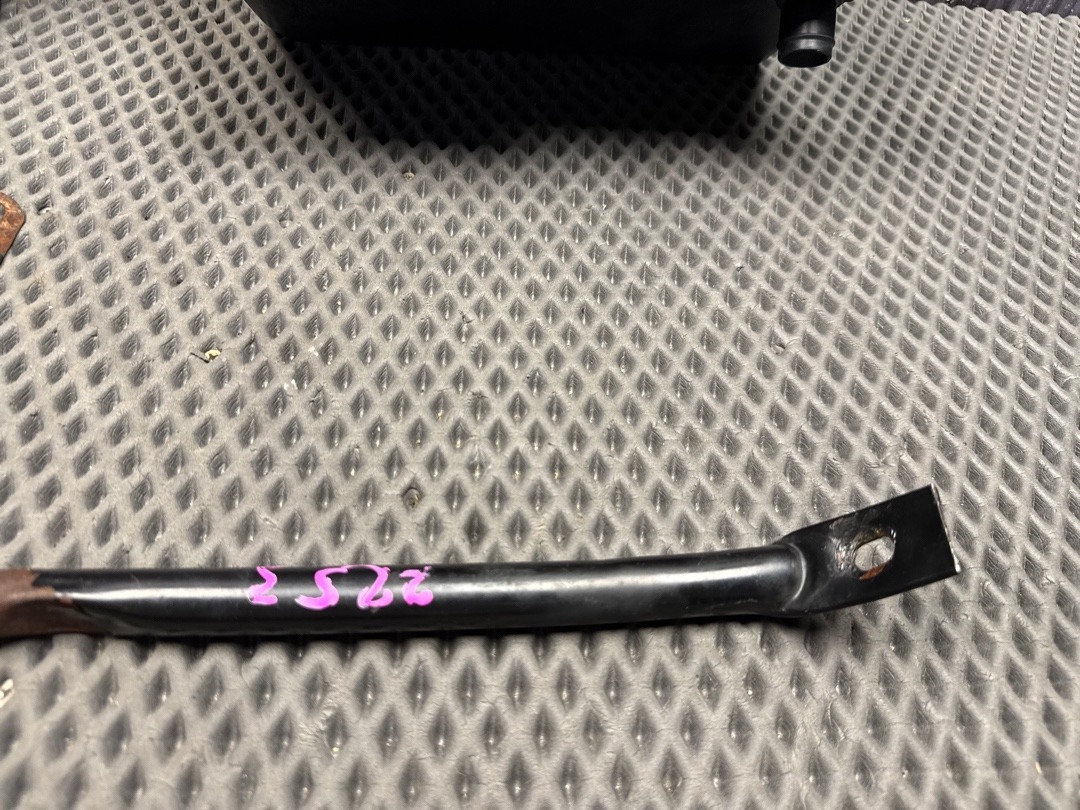 Кожух аккумулятора, 4640 рублей, Красноярск