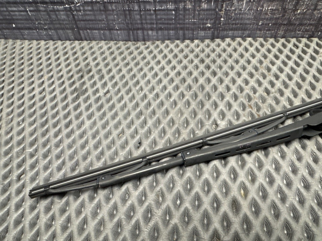 Дворник, 1330 рублей, Красноярск