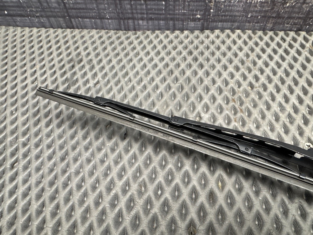 Дворник, 1330 рублей, Красноярск