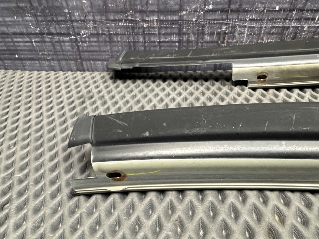 Молдинг лобового стекла, 1320 рублей, Красноярск