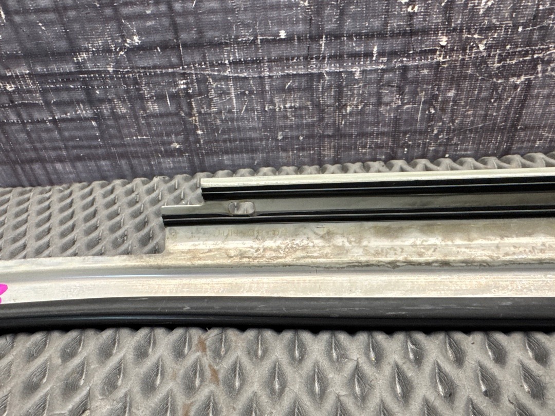 Молдинг лобового стекла, 1320 рублей, Красноярск