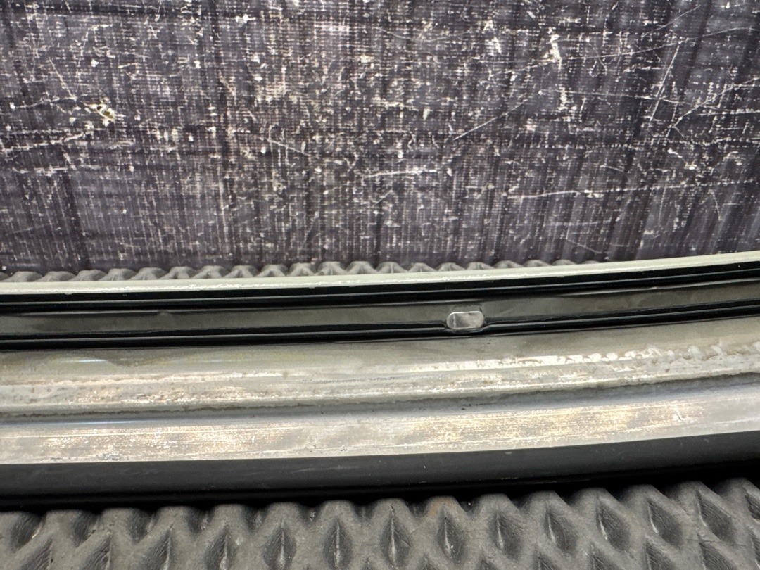 Молдинг лобового стекла, 1320 рублей, Красноярск