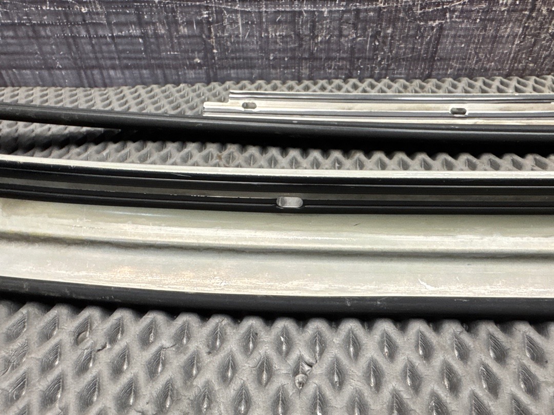 Молдинг лобового стекла, 1320 рублей, Красноярск