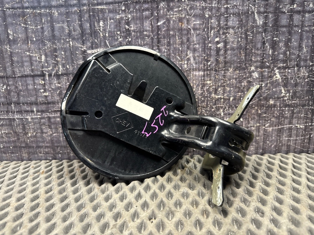 Лючок бензобака, 1960 рублей, Красноярск