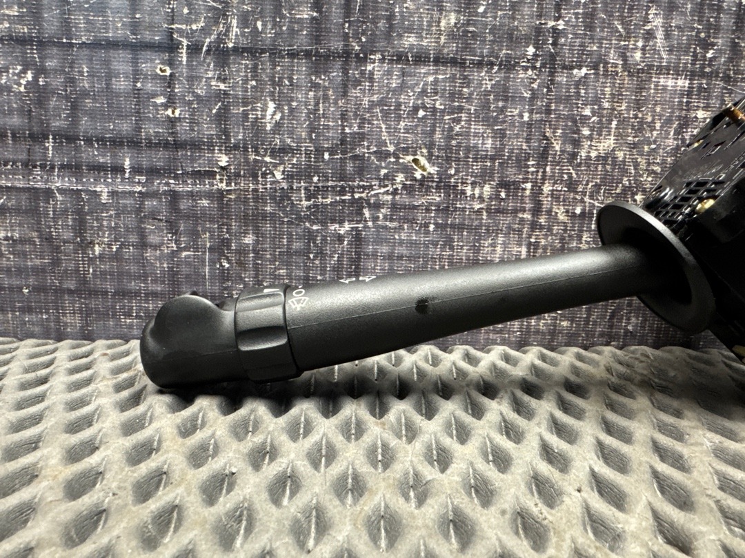 Подрулевой переключатель, 5210 рублей, Красноярск