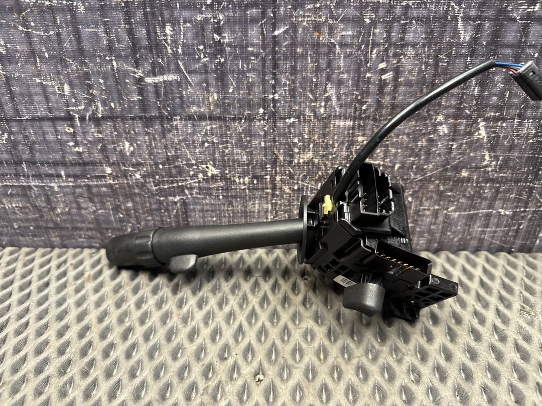 Подрулевой переключатель, 5210 рублей, Красноярск