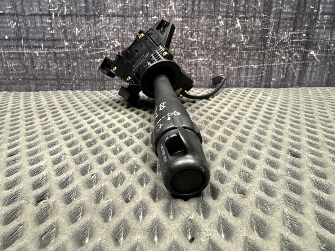 Подрулевой переключатель, 5210 рублей, Красноярск