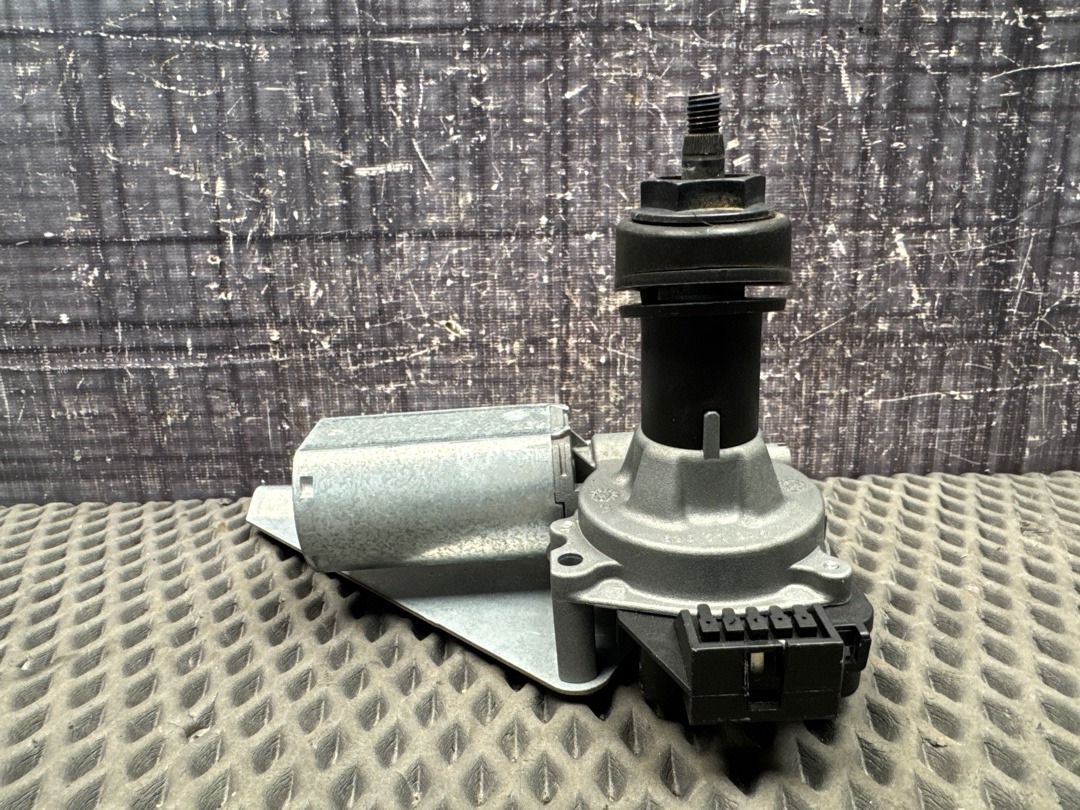 Мотор стеклоочистителя, 6870 рублей, Красноярск