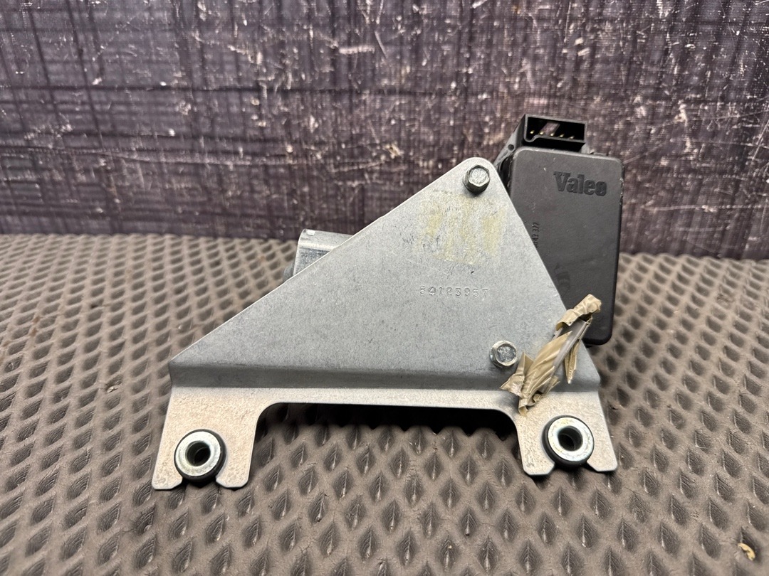 Мотор стеклоочистителя, 6870 рублей, Красноярск