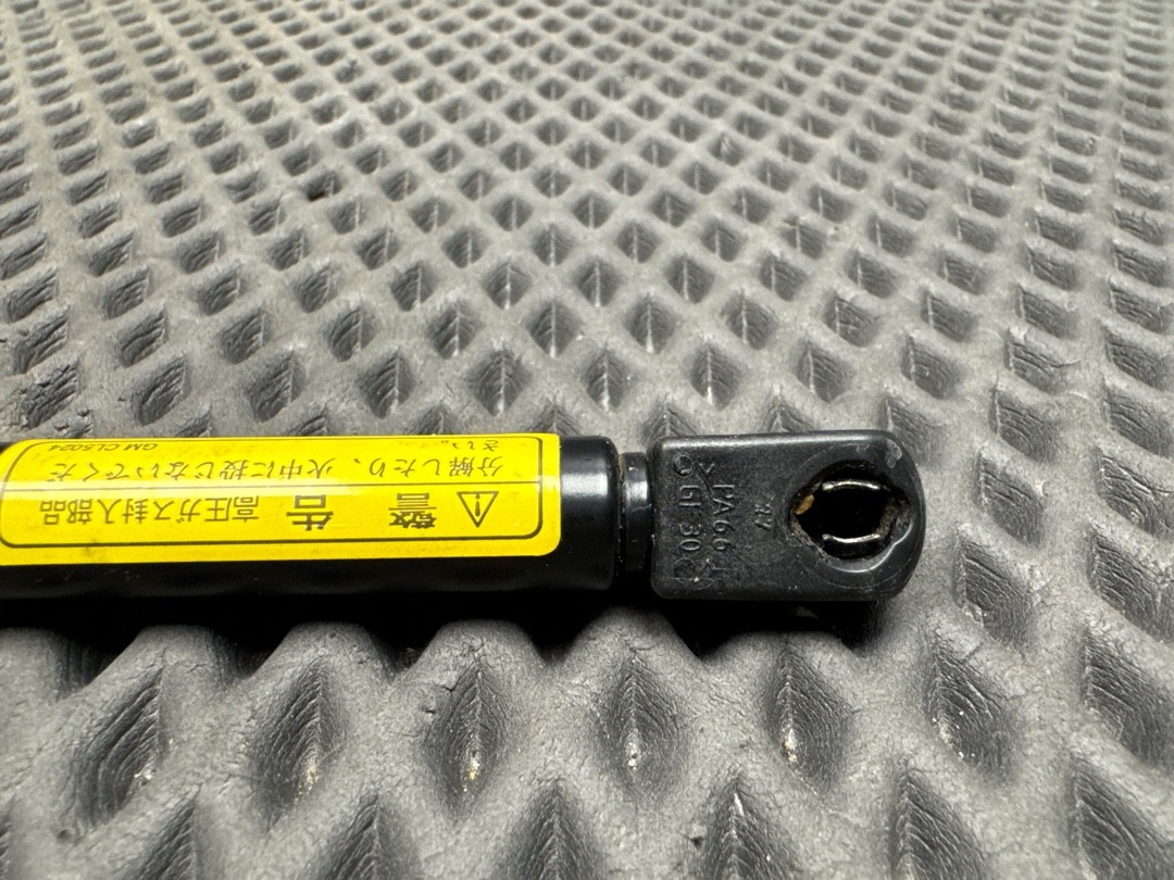 Амортизатор багажника, 2110 рублей, Красноярск