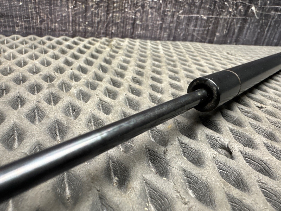 Амортизатор багажника, 2110 рублей, Красноярск