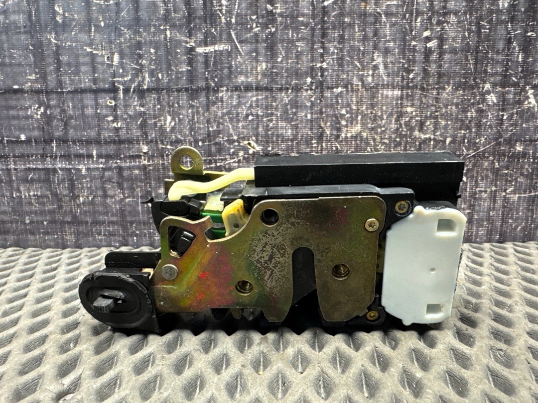 Замок двери, 3040 рублей, Красноярск