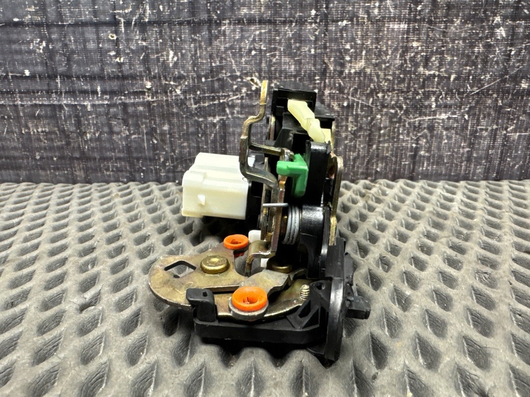 Замок двери, 3040 рублей, Красноярск