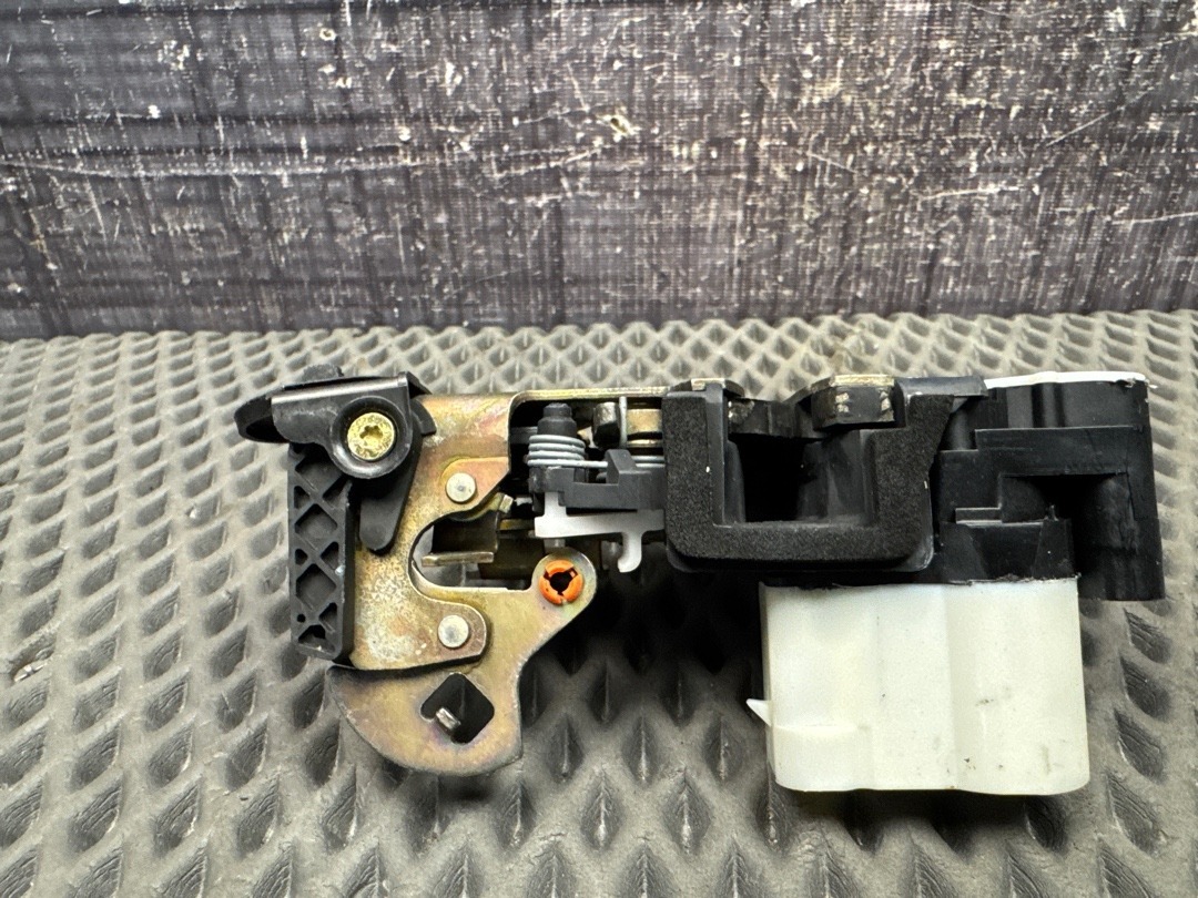 Замок двери, 3040 рублей, Красноярск