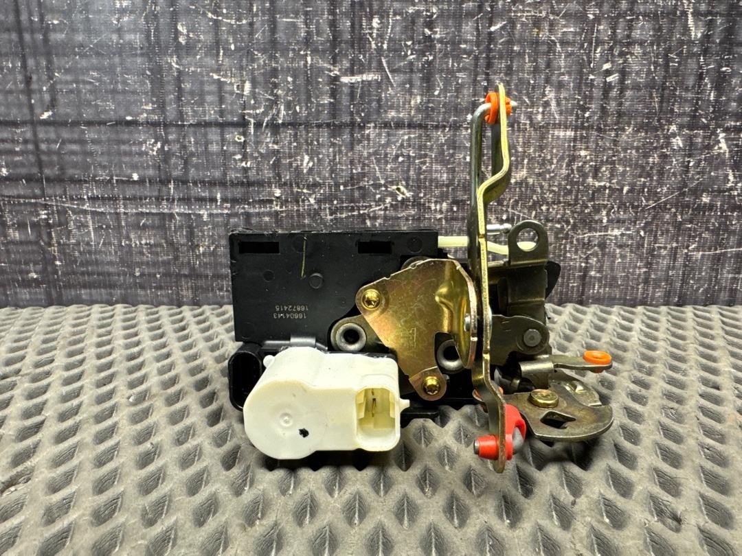 Замок багажника, 7670 рублей, Красноярск