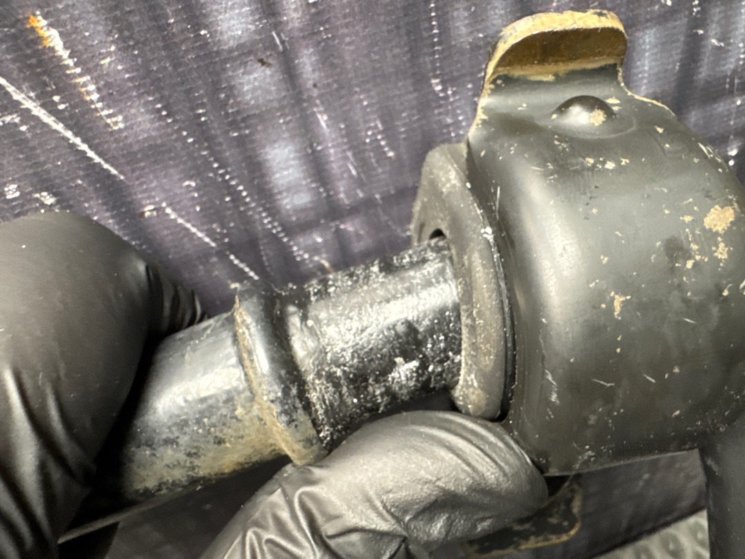 Стабилизатор, 3220 рублей, Красноярск