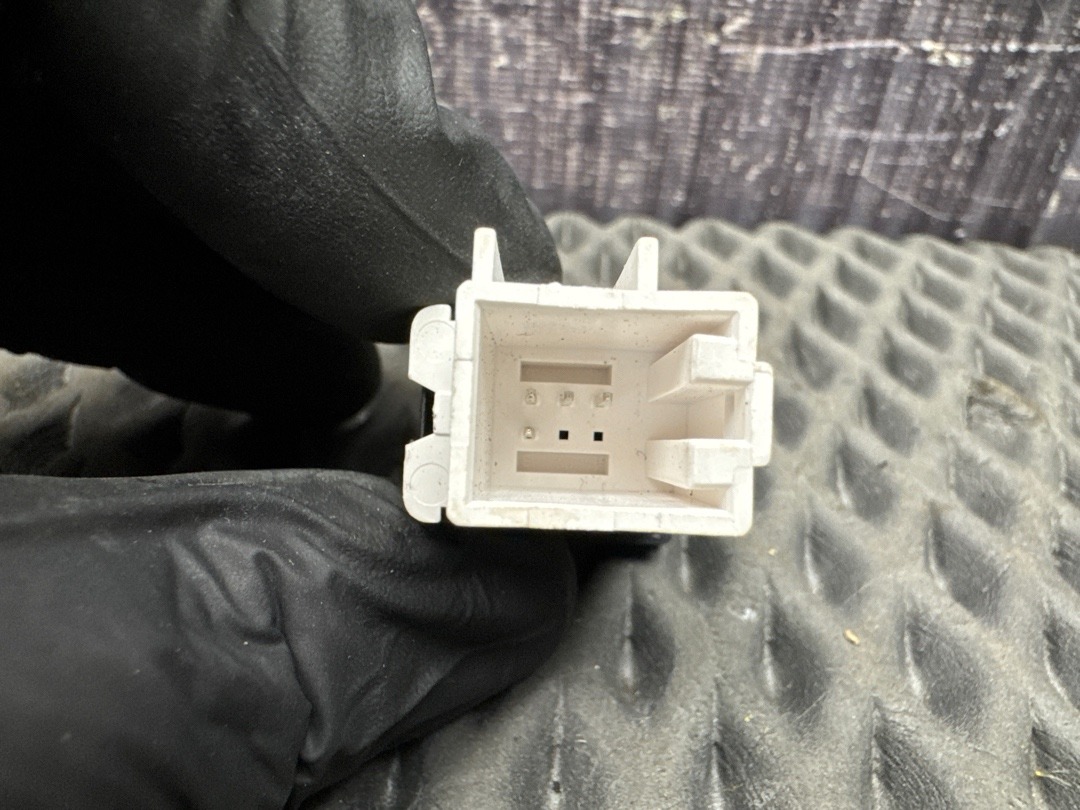 Кнопка ESP, 970 рублей, Красноярск