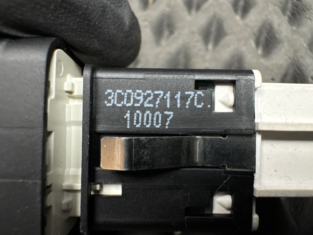 Кнопка ESP, 970 рублей, Красноярск